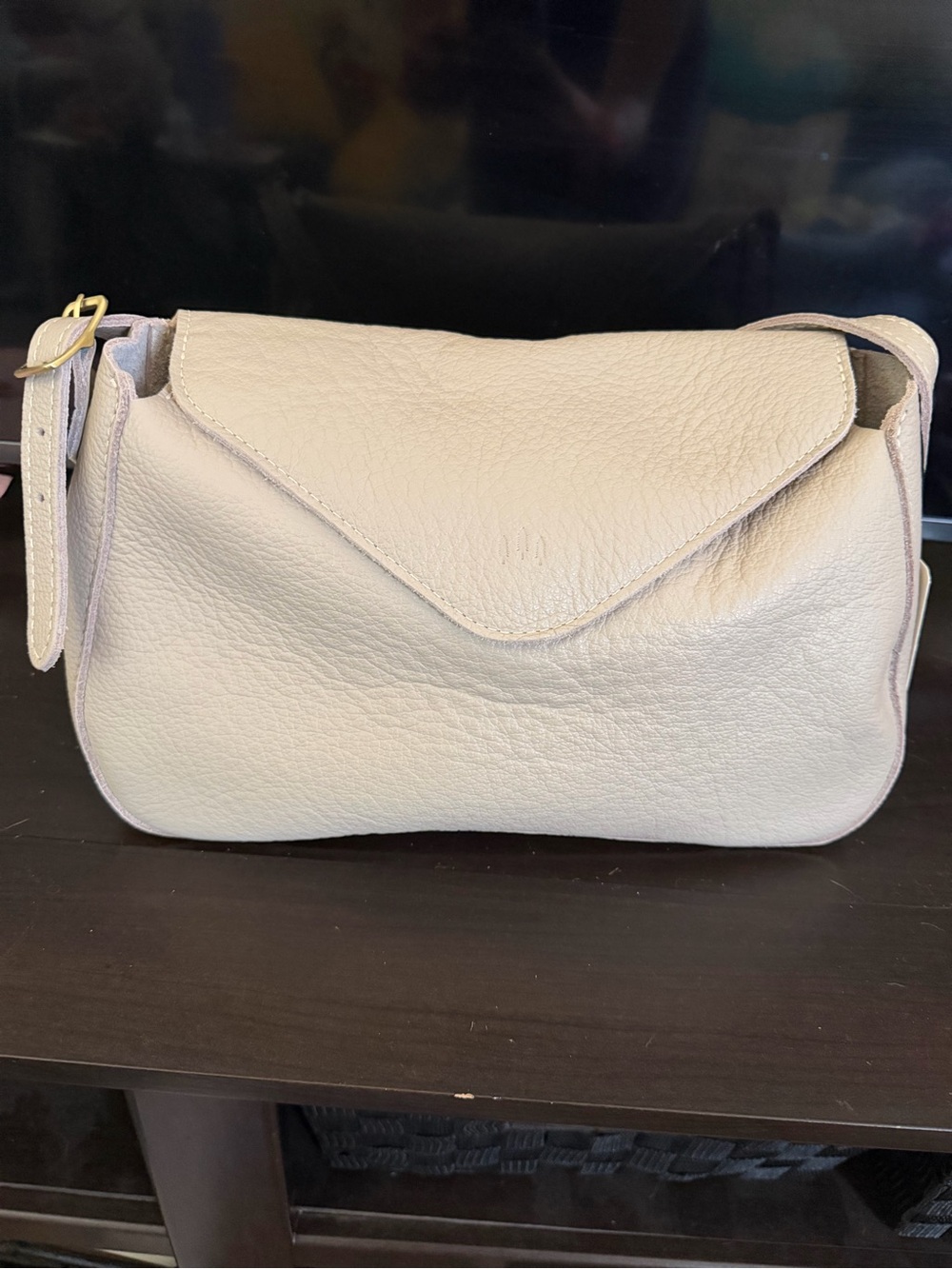 NWT Portland Leather Goods Medium Neruda in Oatmilk- sold out. With hide stamp